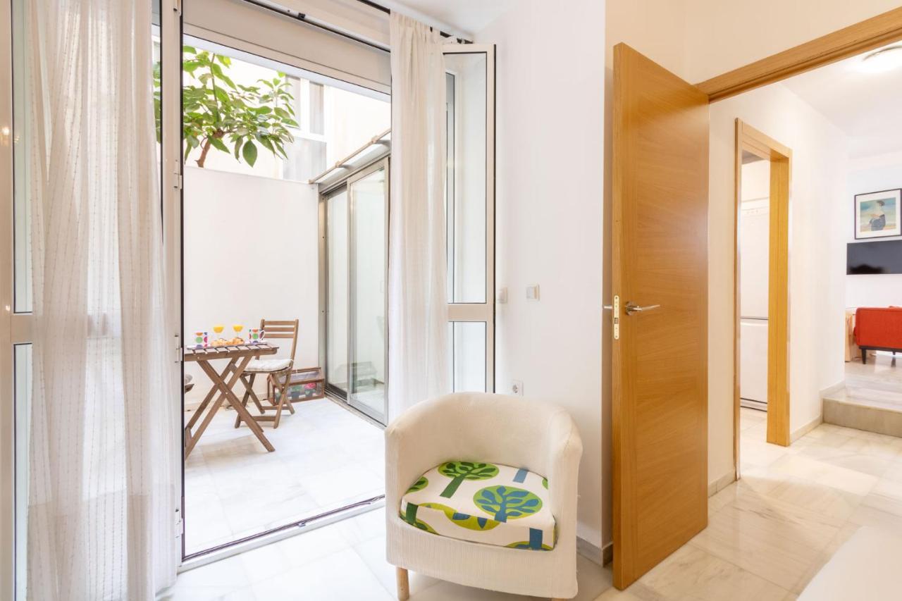 Goles Courtyard With Parking By Valcambre Leilighet Sevilla Eksteriør bilde